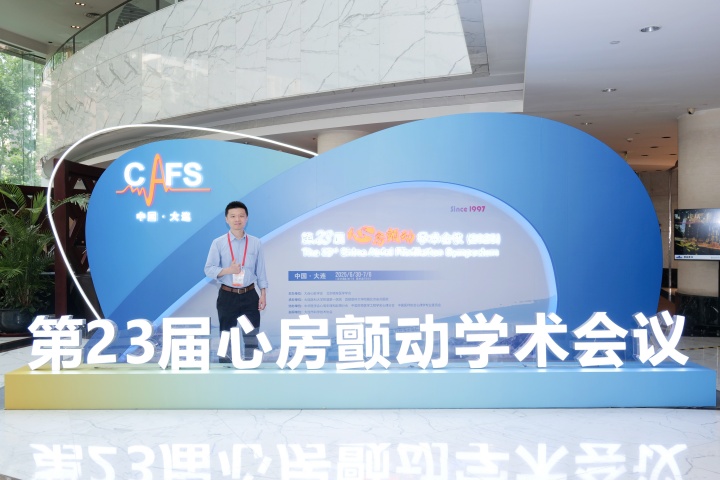 单独照_副本.jpg